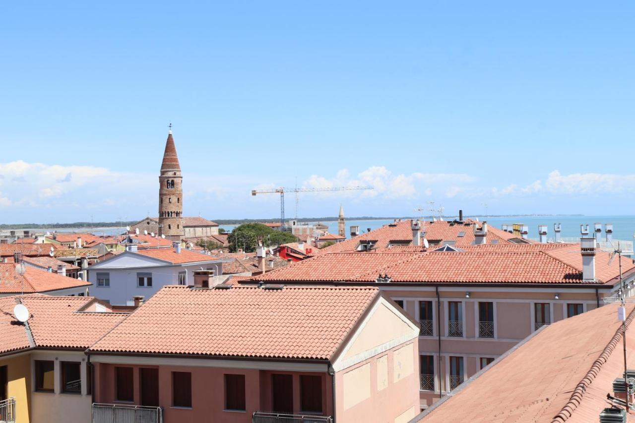 Ferienwohnung Penthouse Attico Mara Caorle Exterior foto