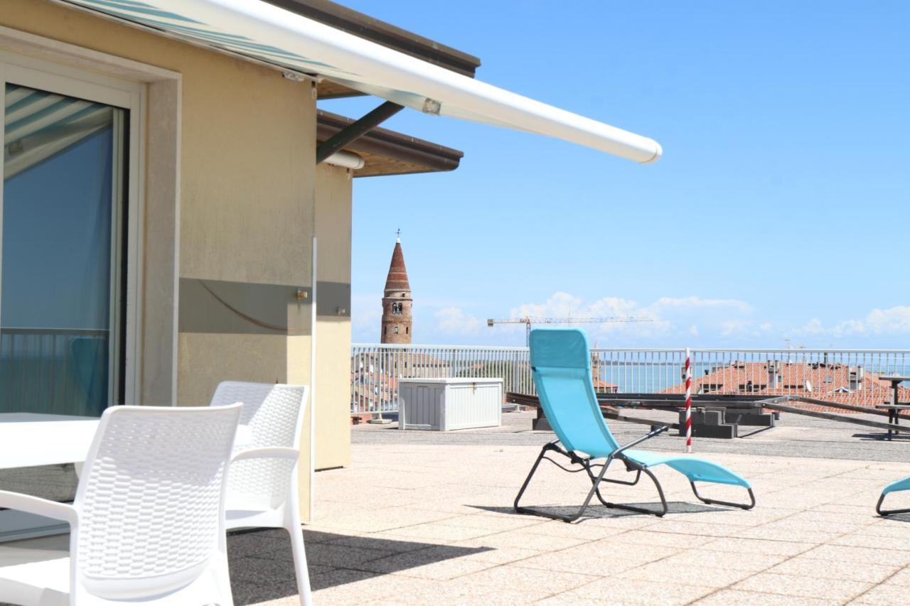 Ferienwohnung Penthouse Attico Mara Caorle Exterior foto