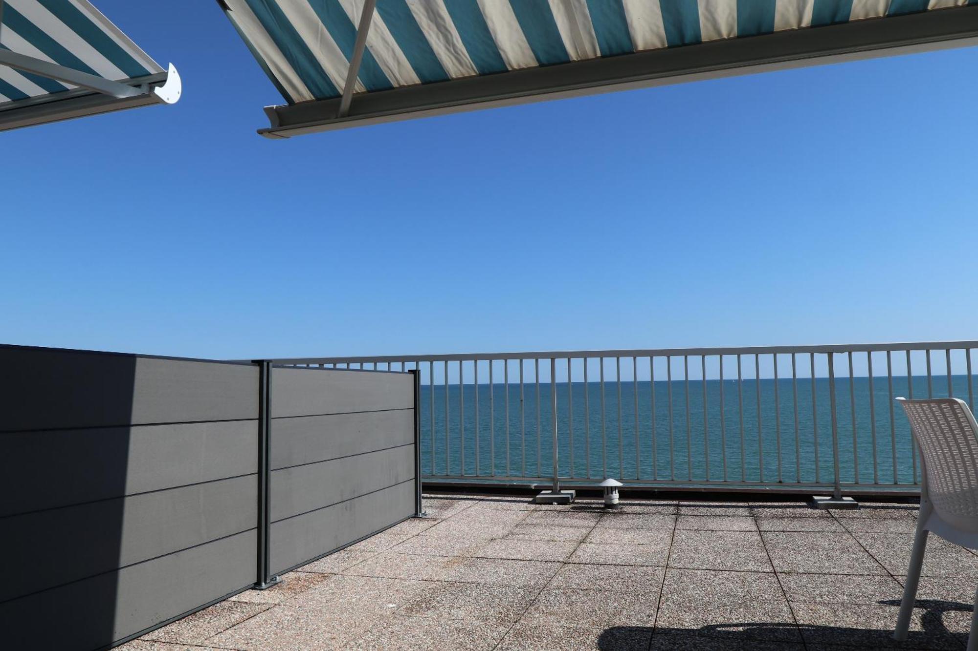 Ferienwohnung Penthouse Attico Mara Caorle Exterior foto
